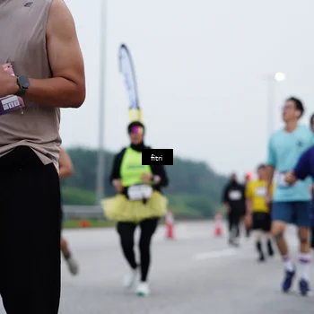 Runner Photo 7476298