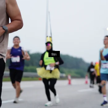 Runner Photo 7476306