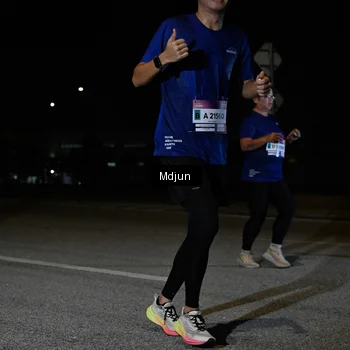 Runner Photo 7476317