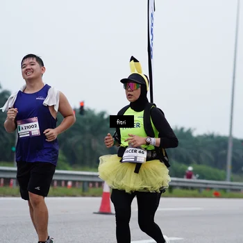 Runner Photo 7476330