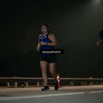Runner Photo 7476335