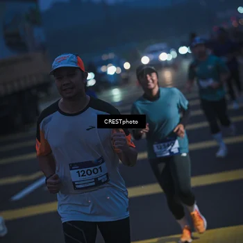 Runner Photo 7476343
