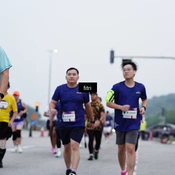 Runner Photo 7476359