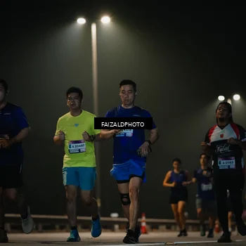 Runner Photo 7476396