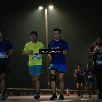 Runner Photo 7476397