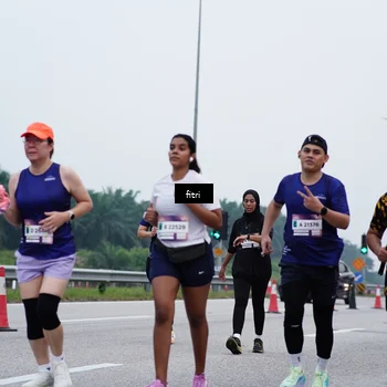 Runner Photo 7476408