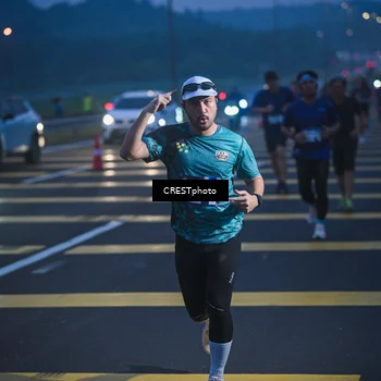 Runner Photo 7476412