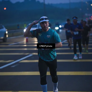 Runner Photo 7476416