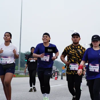 Runner Photo 7476460