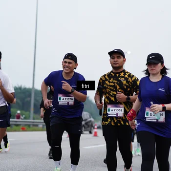 Runner Photo 7476462