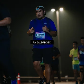 Runner Photo 7476464