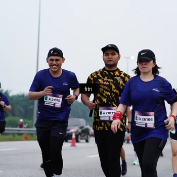 Runner Photo 7476470