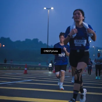 Runner Photo 7476495