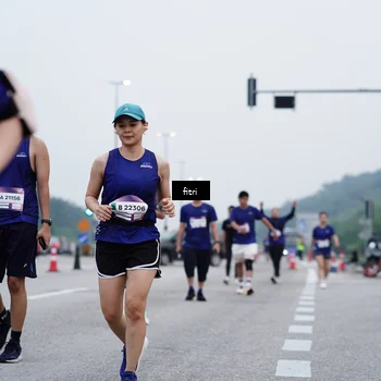 Runner Photo 7476502