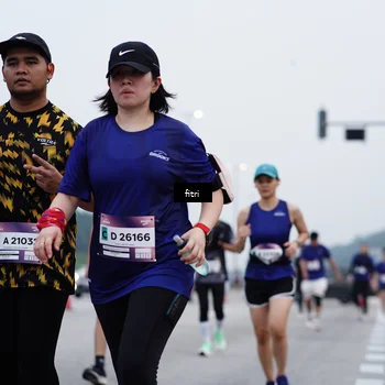 Runner Photo 7476505