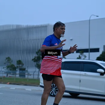Runner Photo 7476517