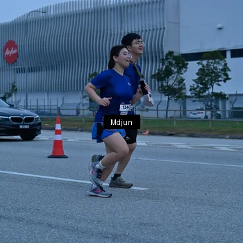 Runner Photo 7476554