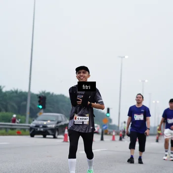 Runner Photo 7476559