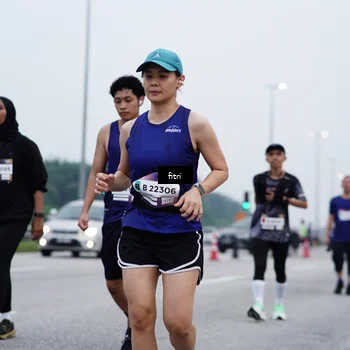 Runner Photo 7476575