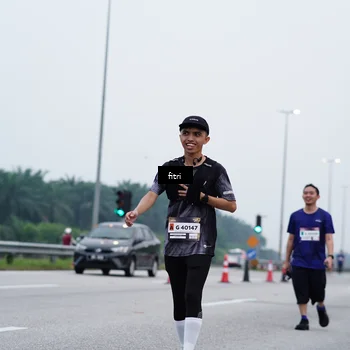Runner Photo 7476577