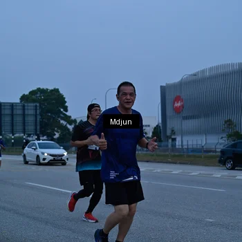Runner Photo 7476589