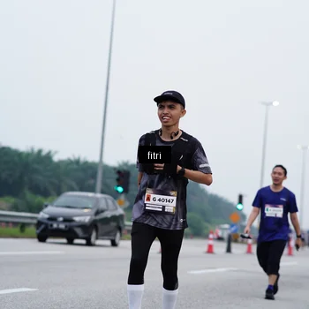 Runner Photo 7476593