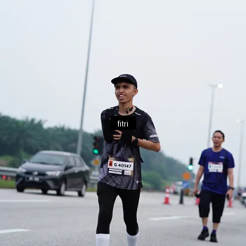 Runner Photo 7476594