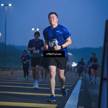 Runner Photo 7476605