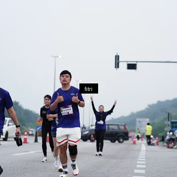 Runner Photo 7476616