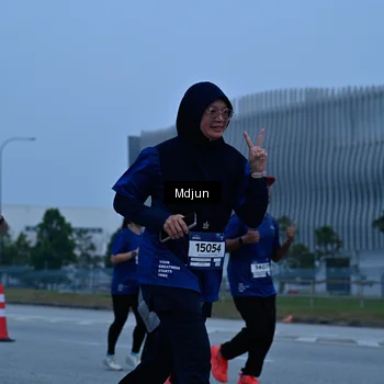 Runner Photo 7476622