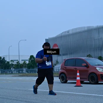 Runner Photo 7476635