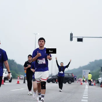Runner Photo 7476638