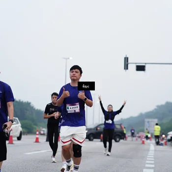 Runner Photo 7476641