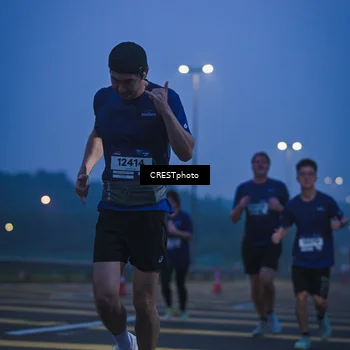 Runner Photo 7476653