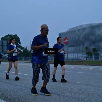 Runner Photo 7476663