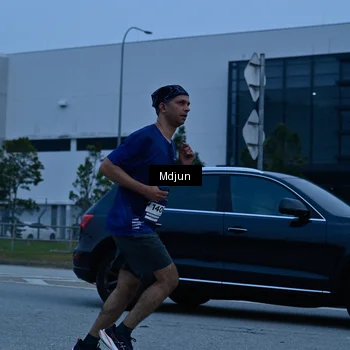 Runner Photo 7476676