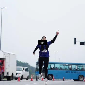 Runner Photo 7476692
