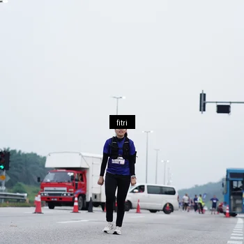 Runner Photo 7476693