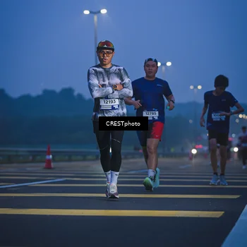 Runner Photo 7476769