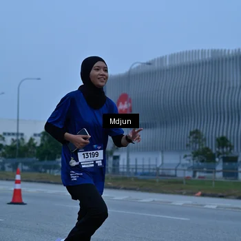 Runner Photo 7476787