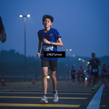 Runner Photo 7476816