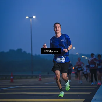 Runner Photo 7476817