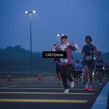 Runner Photo 7476844