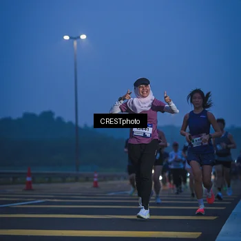 Runner Photo 7476860