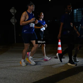 Runner Photo 7476868