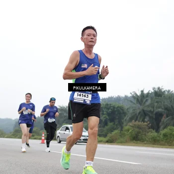 Runner Photo 7476881