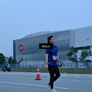 Runner Photo 7476915