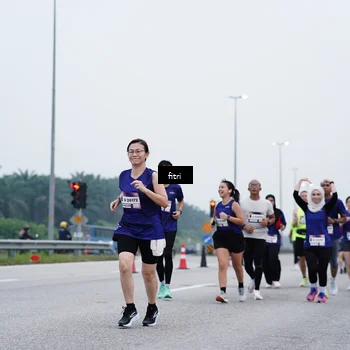 Runner Photo 7476941