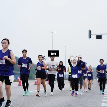 Runner Photo 7476964