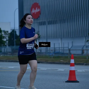 Runner Photo 7476975